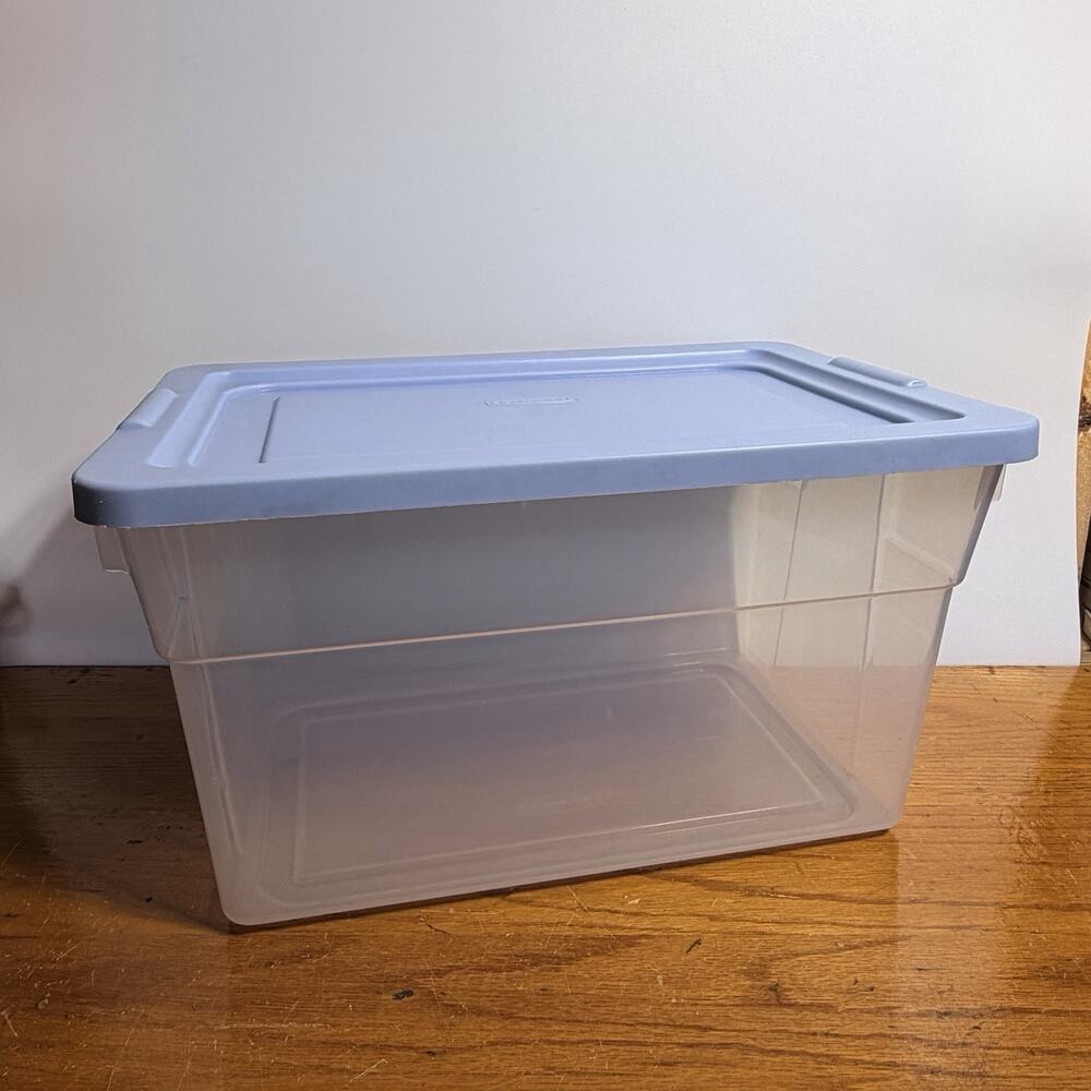 Vtg Rubbermaid 2222 Keepers 19.5 Qt Clear Blue Box Storage Tote Container 1990